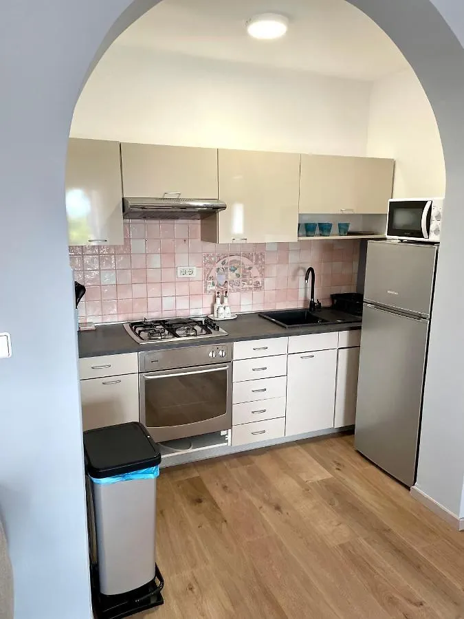 D&A Apartment With Private Swimming Pool Pula